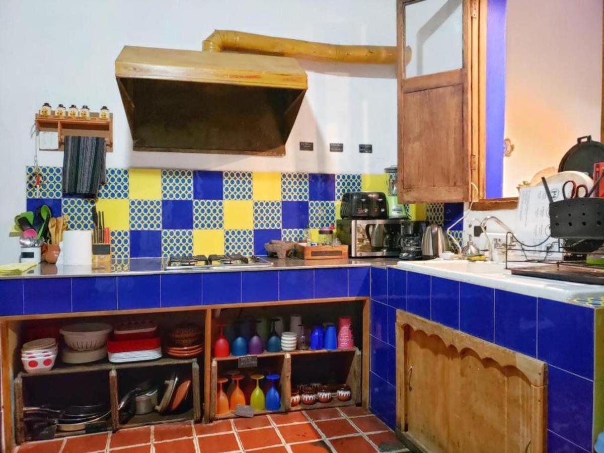 Ikali Hostel モンテレー エクステリア 写真