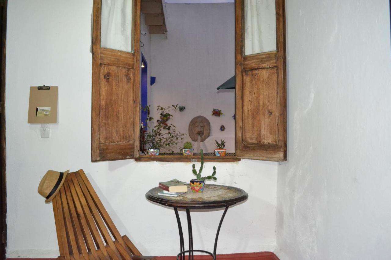 Ikali Hostel モンテレー エクステリア 写真